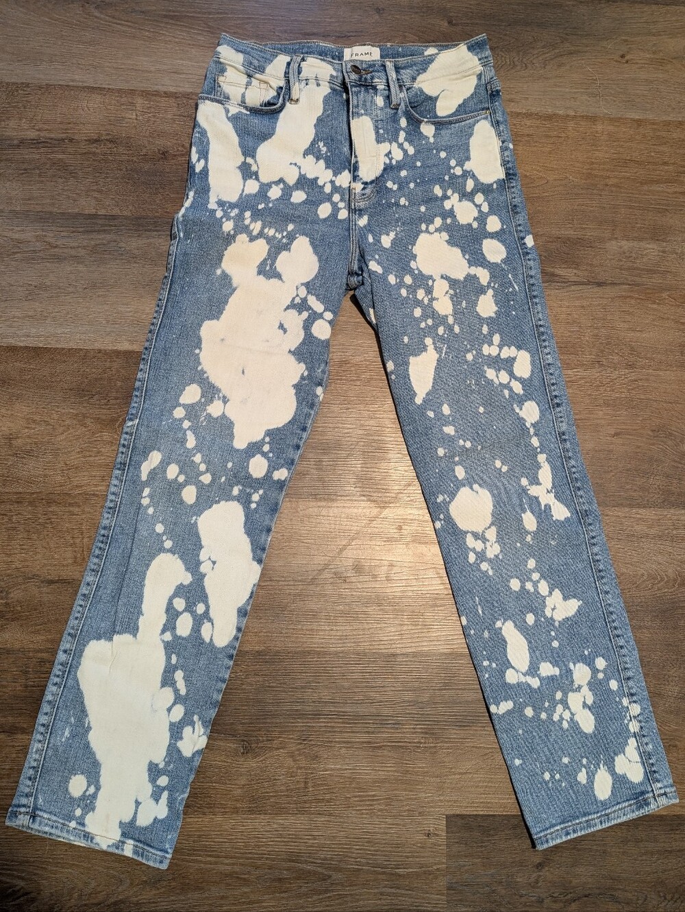 Frame Bleached Light Blue Jeans